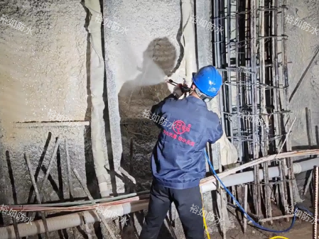 創(chuàng)新隧道防水技術(shù)：丙烯酸鹽噴膜如何解決傳統(tǒng)防水難題？